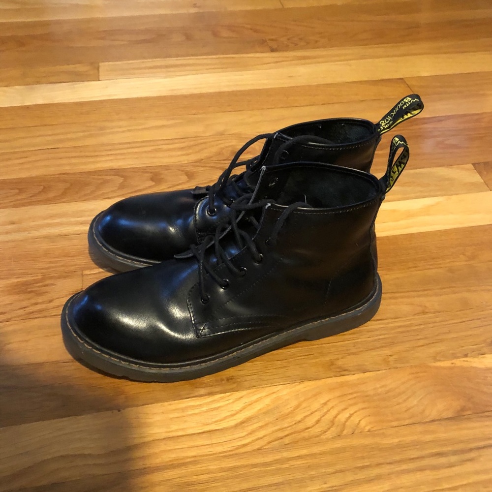 Dr Martens Men's 101 Smooth Leather Ankle Boots